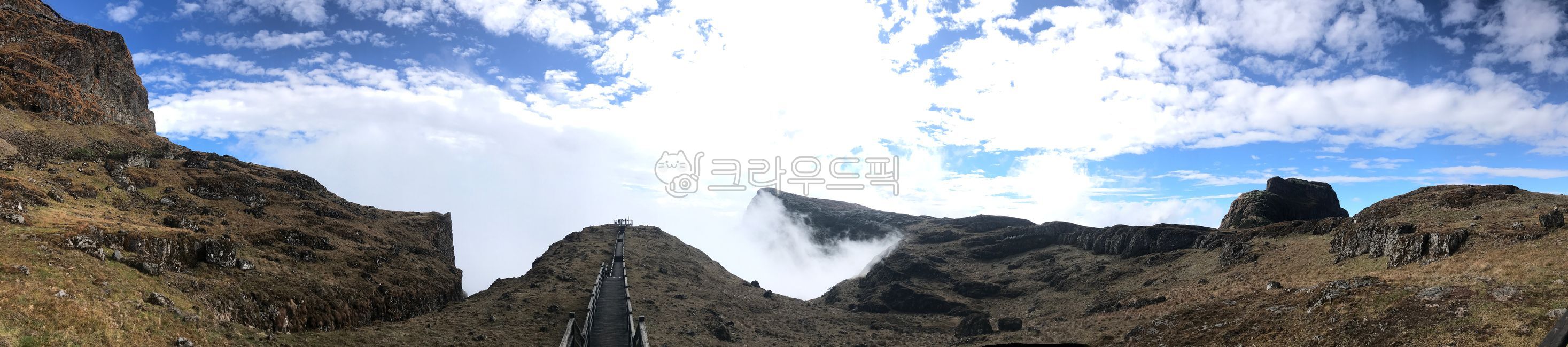 가을,배경,산,바탕화면,가을풍경,가을산,갈색,계절,하늘,구름,고원,autumn,fall,풀,풍경,nature,자연,광야,식물