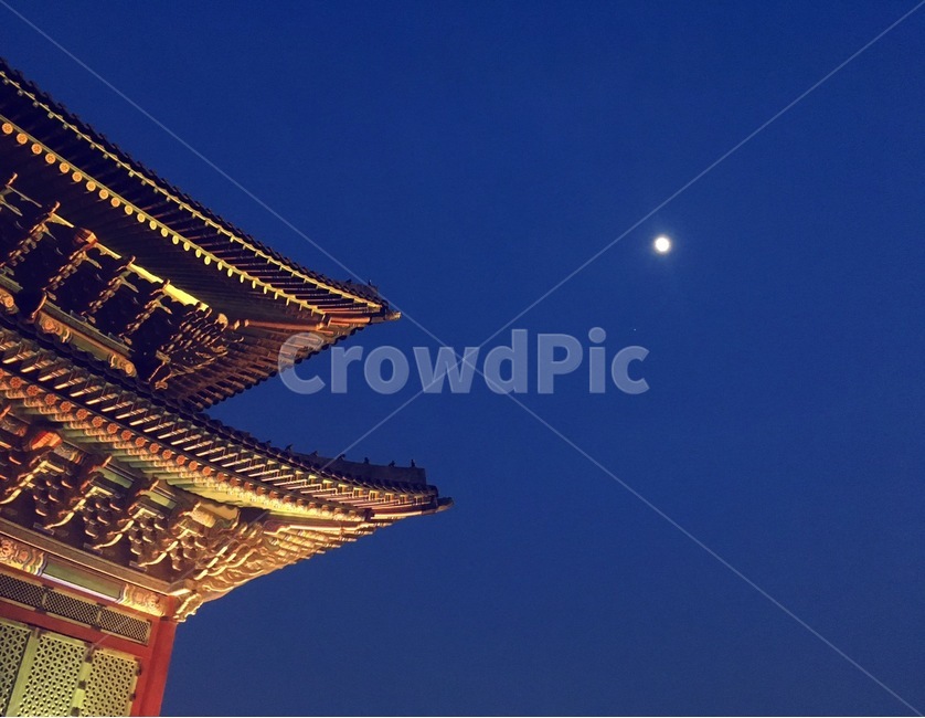경복궁,야경,문화재,고궁,한국전통,기와,야간개장,서울,궁,야경,밤,풍경,nightscape,night,landscape,한국전통,한국문화,korean traditional,korean culture,건축물,건물외관,exterior,building,structure,architecture,construction,건물