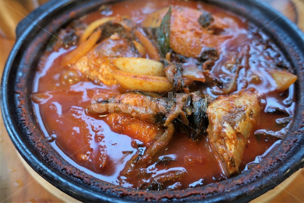 시래기,고등어,생선,조림,뚝배기,전통,한식,요리,음식,수산물,해산물,음식,식재료,요리,food,cook,meal,dishes,food reserves,한식,한국음식,한국요리,korean food,korean dishes,korean meal,korean cook