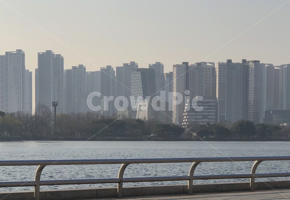 빌딩,호수,호수공원,일산,건물,난간