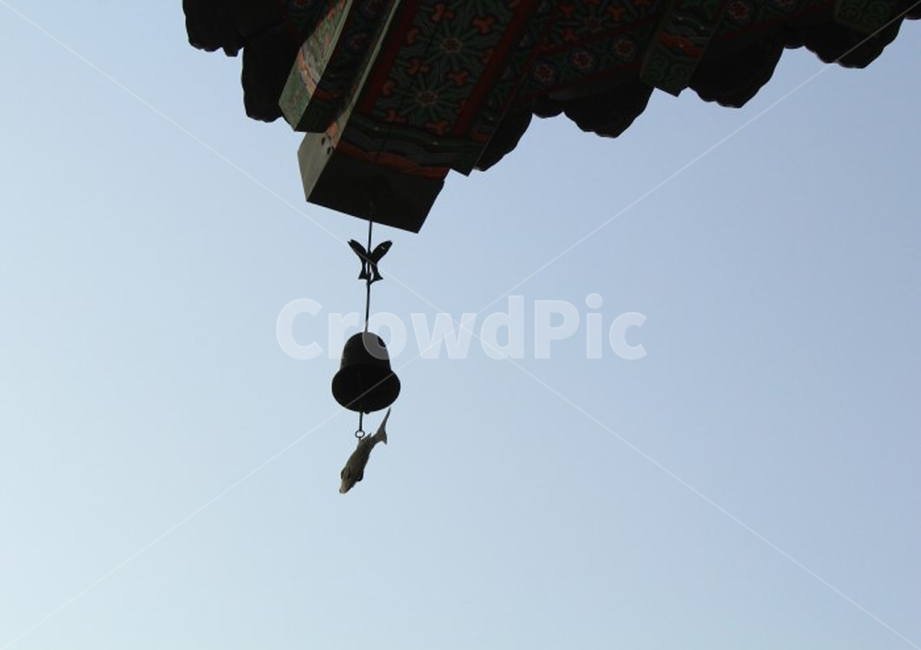 절,사원,종,종교,기도,바람,자연,기와,한국,감성사진,종교,신앙,religion,belief,faith,사물,물건,오브젝트,thing,object,matter