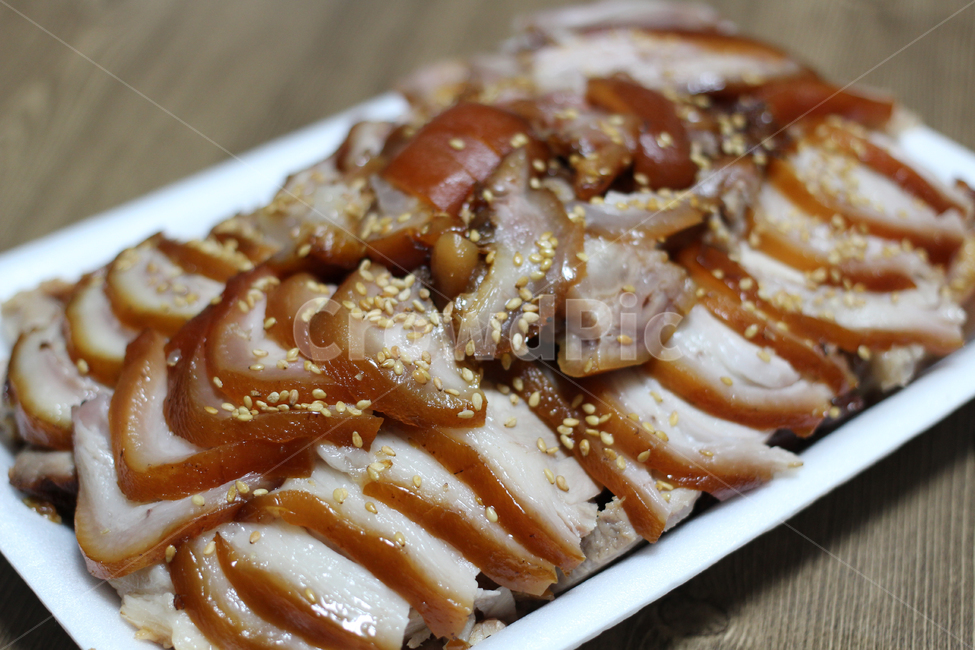 족발,족발앞다리,돼지고기,고기,돼지앞발,음식,식재료,요리,food,cook,meal,dishes,food reserves,육류,고기,meat,한식,한국음식,한국요리,korean food,korean dishes,korean meal,korean cook