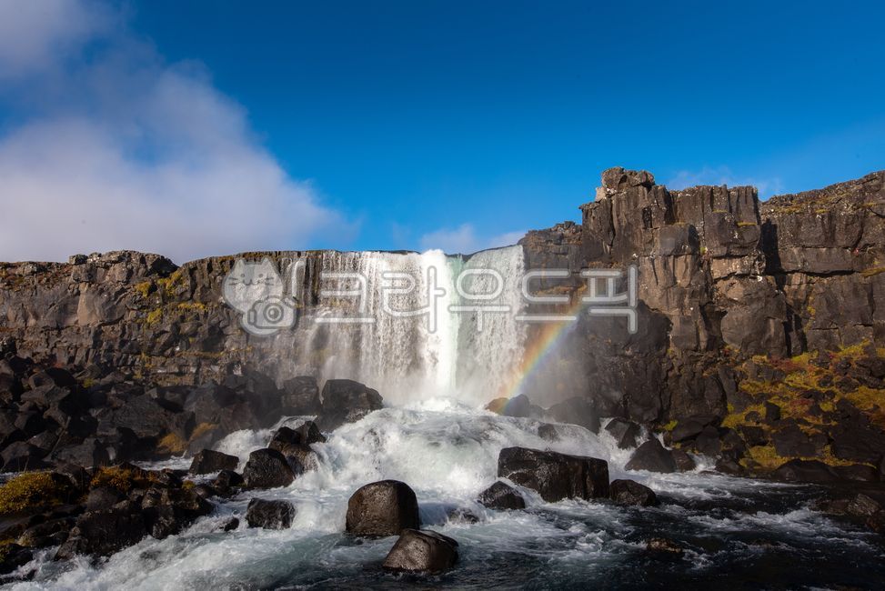 아이슬란드,iceland,유럽,europe,북유럽,northeurope,자연,nature,해외,overea,풍경,landscape,가을,autumn,fall,목초지,rassland,씽벨리어,thingvellir,국립공원,nationalpark,water,물,outdoors,옥외,waterfall,폭포,무지게,rainbow