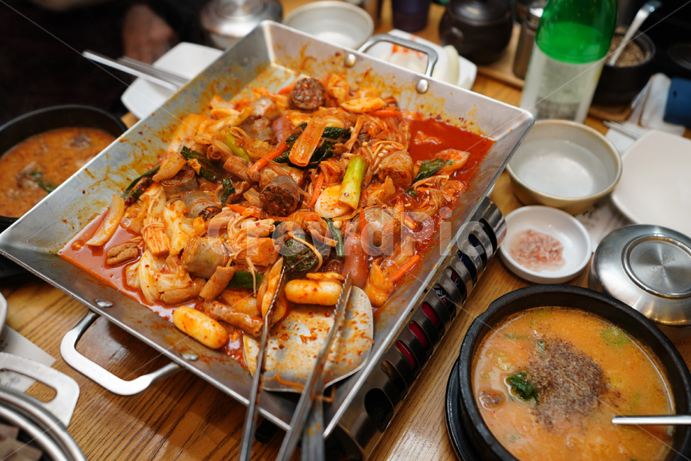 순대,철판볶음,육식,육류,한식,음식,먹거리,푸드,돼지,food,안주거리,안주,철판,식사,먹방,음식,식재료,요리,food,cook,meal,dishes,food reserves,한식,한국음식,한국요리,korean food,korean dishes,korean meal,korean cook