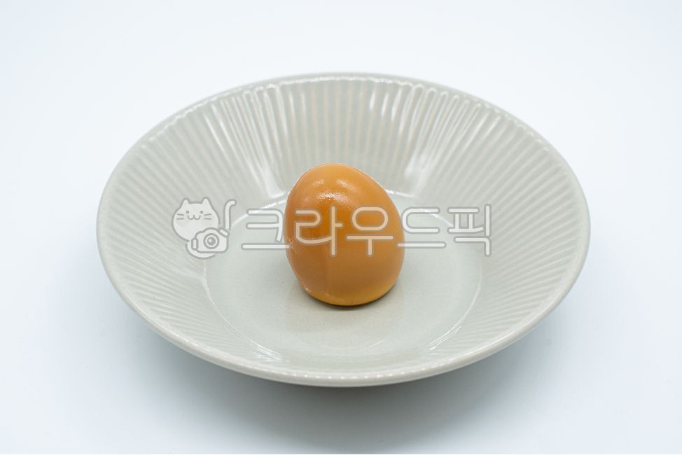 계란,달걀,구운계란,알,닭알,댤걀칼로리,고단백질,달걀효능,계란가격,계란요리,맥반석,맥반석달걀,꾼란,음식,식재료,요리,껍질,계란껍질,달걀껍질