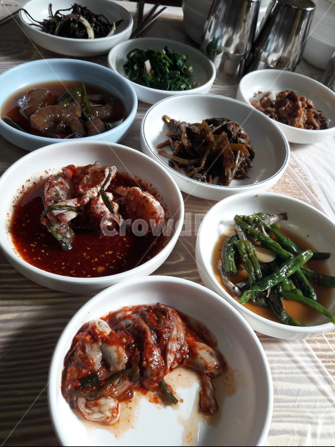 반찬,sidedishes,food,음식,meal,식사,dish,요리,banchan,koreanfood,homecooking,homemademeal,한식,밑반찬,가정식,집밥,상차림,음식,식재료,요리,food,cook,meal,dishes,food reserves