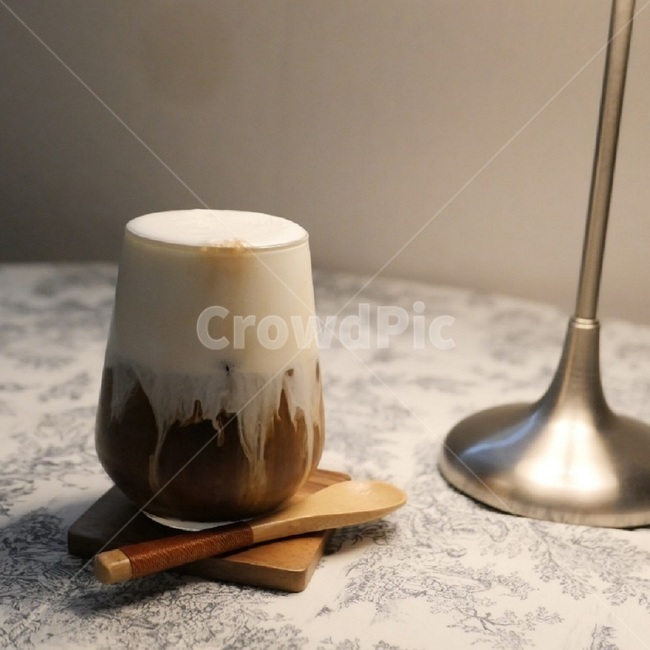 감성사진,카페,홈카페,커피,coffee,beverage,마실것,milk,우유,drink,커피,카페,coffee,cafe