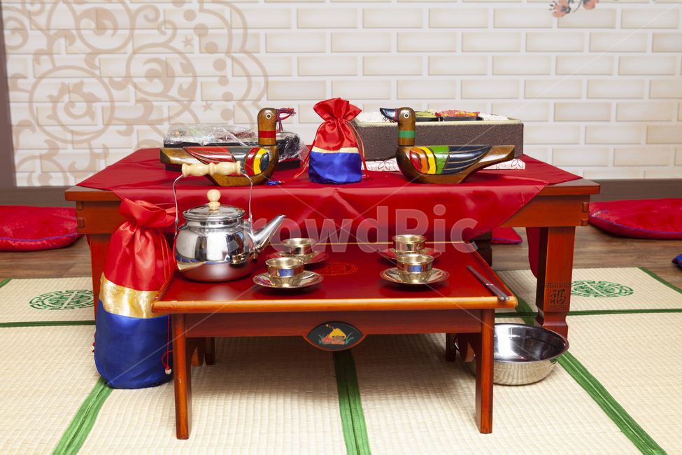 폐빅,결혼,인사,절,폐백음식,구절판,정과,다식,약과,한국전통,한국문화,korean traditional,korean culture,결혼,혼례,웨딩,wedding,marriage,marry,기념일,축하,anniversary,congratulation,celebrate,celebration