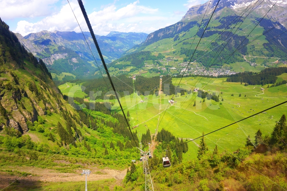유럽,스위스,풍경,europe,swiss,여행,산,마을,푸른,landscape,케이블카,자연,풍경,nature,landscape,해외,외국,세계,foreign,oversea,world,세계자연풍경,해외자연풍경,외국자연풍경,world nature landscape,outdoors,옥외,scenery