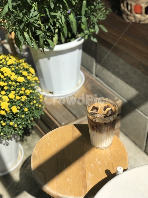 커피,카페라떼,아이스커피,아이스라떼,바닐라라떼,coffee,cafelatte,icecoffee,icelatte,음료수,drink,beverage,커피,카페,coffee,cafe