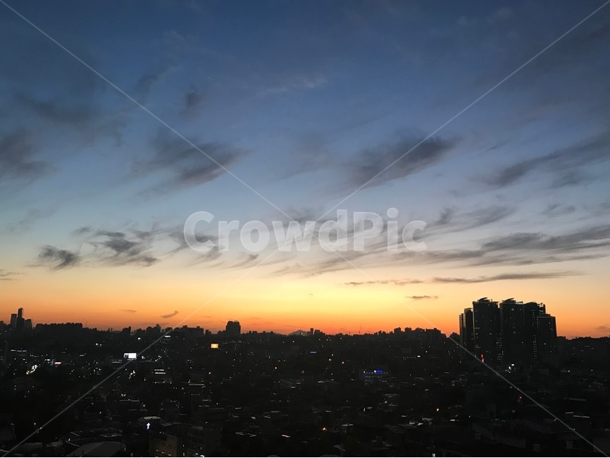 여름,하늘,남산,구름,노을,도시,풍경,city,landscape,한국도시풍경,한국도시경관,korea cityscape,nature,자연,outdoors,옥외,dawn,새벽,red sky,붉은 하늘,dusk,황혼,sunset,일몰,sky