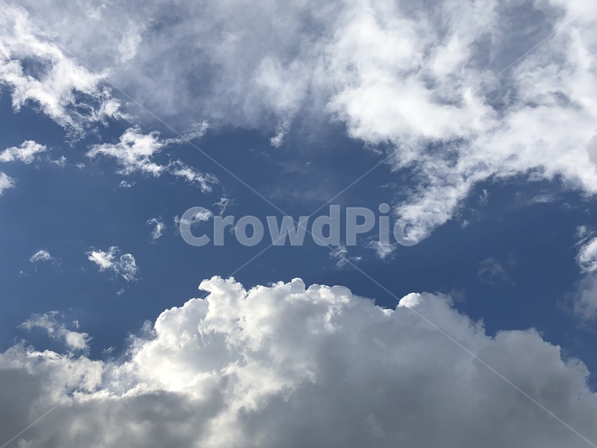 하늘,구름,맑은날,푸른,파란,자연,풍경,nature,landscape,outdoors,옥외,azure sky,푸른 하늘,sky,cloud,cumulus,적운,weather,날씨