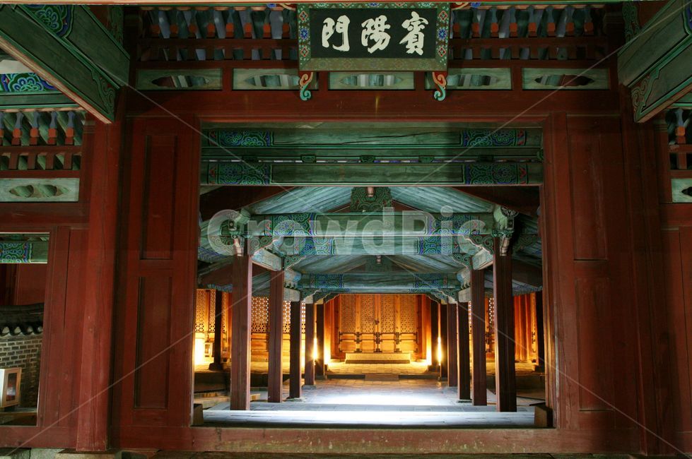 창경궁,빈양문,궁궐,야경,기둥,전통,전통양식,한국문화,한국전통