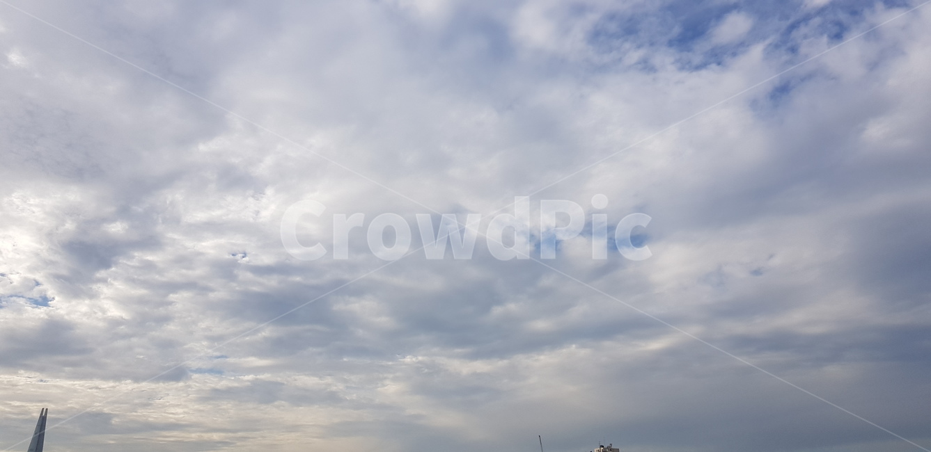 하늘,sky,구름,파란하늘,먹구름,자연,풍경,nature,landscape,adventure,모험,leisure activities,레저 활동