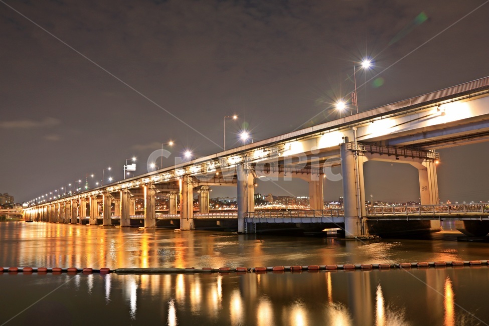 seoul,Han River Bridge,Seoul night view,Han River