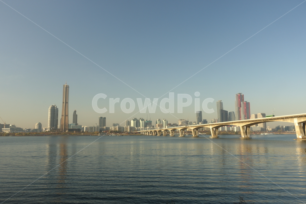 한강,여의도,63빌딩,building,건물,city,시티,urban,어반,metropolis,중심지,town,도시,가을,원효대교,교각,다리,도시,풍경,city,landscape,한국도시풍경,한국도시경관,korea cityscape