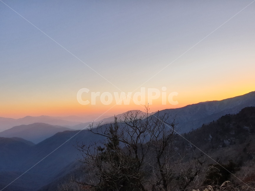 지리산,겨울산,등산,풍경,자연,경치,일몰,해,태양,redsky,붉은하늘,황혼,자연,풍경,nature,landscape