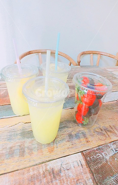 레몬에이드,딸기,봄,초콜릿,휴식,음료,과일,카페,음료수,drink,beverage