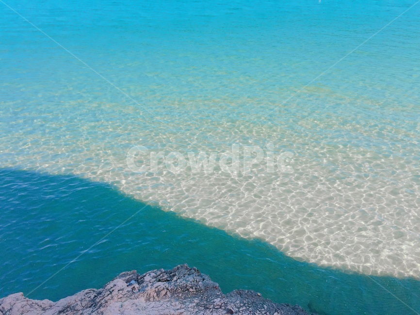 바다,해변,맑음,투명함,에메랄드,자연,풍경,nature,landscape,sea,outdoors,옥외,ocean,대양,water,물,shoreline,해안선