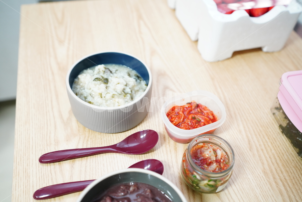 한식,죽,음식,먹방,먹거리,식사대용,건강식,푸드,스푼,숟가락,식사,food,음식,식재료,요리,food,cook,meal,dishes,food reserves,한식,한국음식,한국요리,korean food,korean dishes,korean meal,korean cook