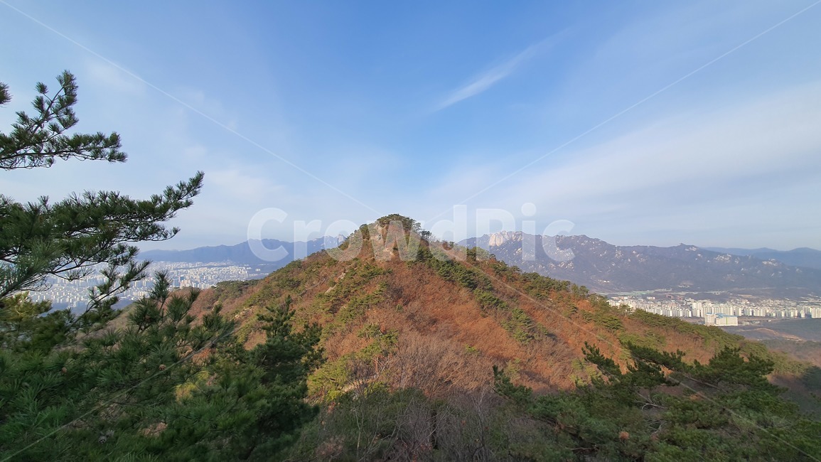산,mountain,nature,자연,outdoors,옥외,countryside,한지방,hill,언덕,tree,나무,plant,식물,treetrunk,나무줄기,경치,전경,landscape