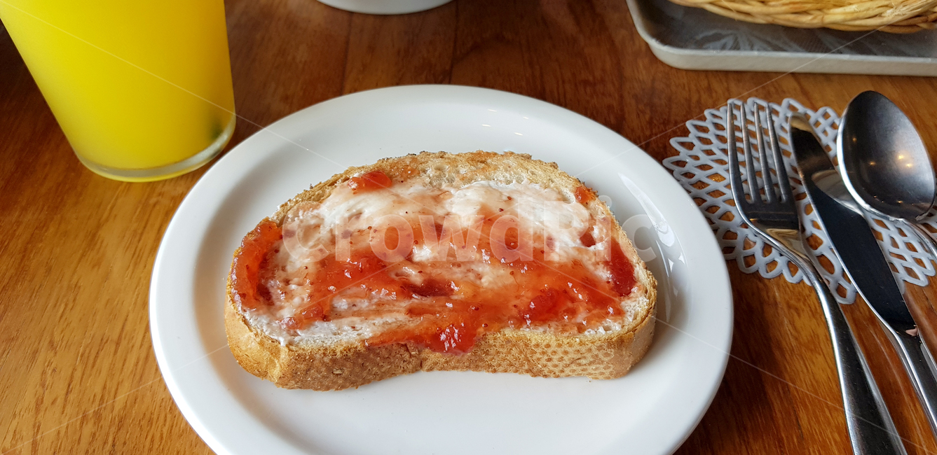 빵,빵조각,딸기쨈,크림치즈,bread,food,음식,브레드,브래드,쨈,딸기쨈빵
