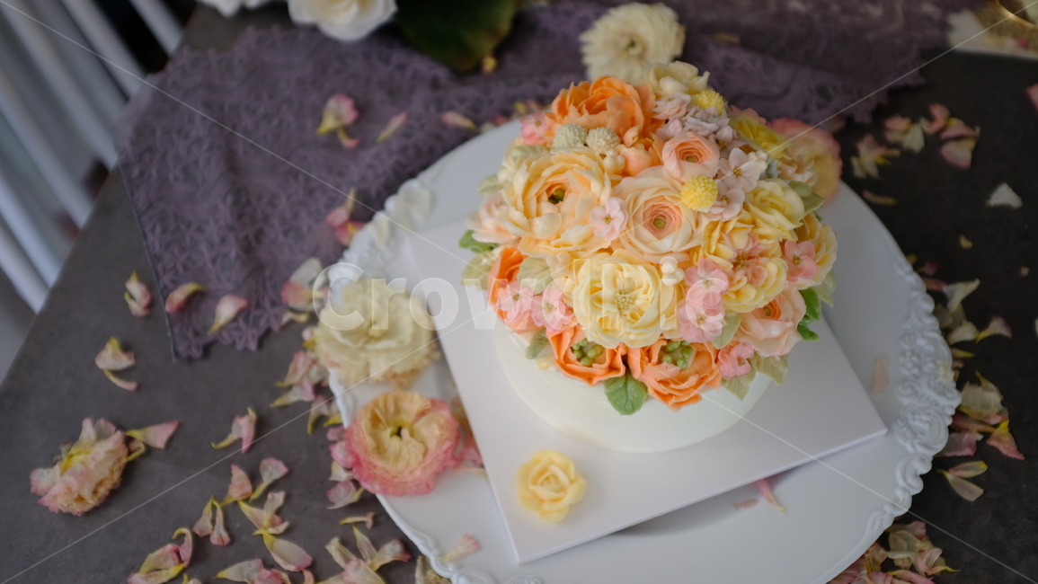 버터플라워,베이킹,홈베이킹,버터플라워케이크,부케,웨딩케익,꽃,생일파티,케익,장미꽃,생일잔치,food,cake,음식,케이크,dessert,디저트