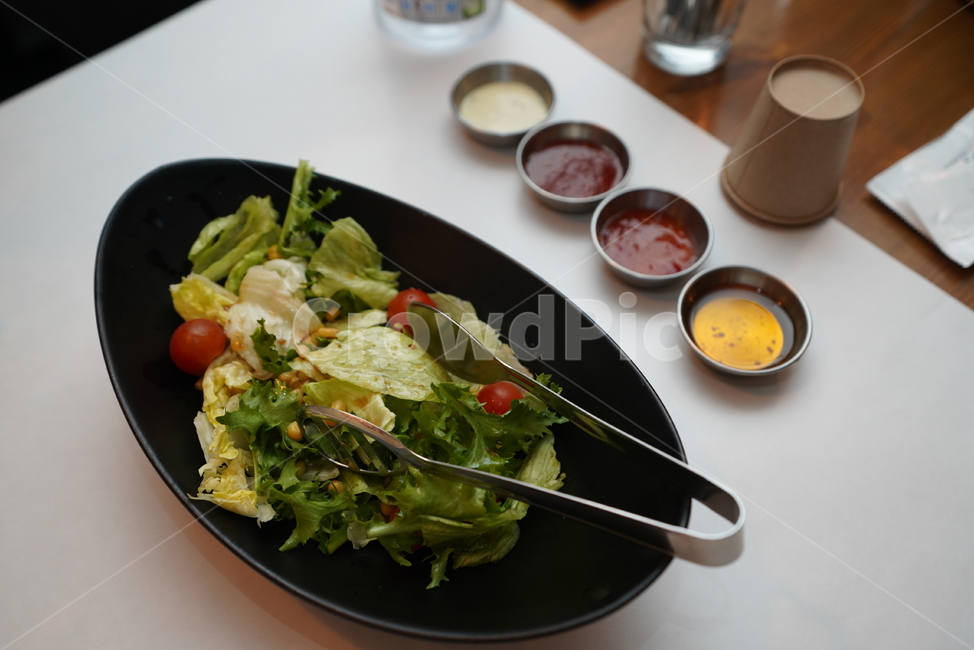 샐러드,야채,채소,건강식,소스,집게,salad,먹거리,음식,food
