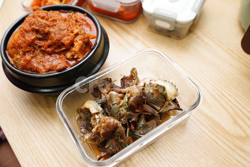 뚝배기,한식,음식,푸드,food,닭볶음탕,닭도리탕,육류,육식,안주,반찬,식사,간장게장,음식,식재료,요리,food,cook,meal,dishes,food reserves