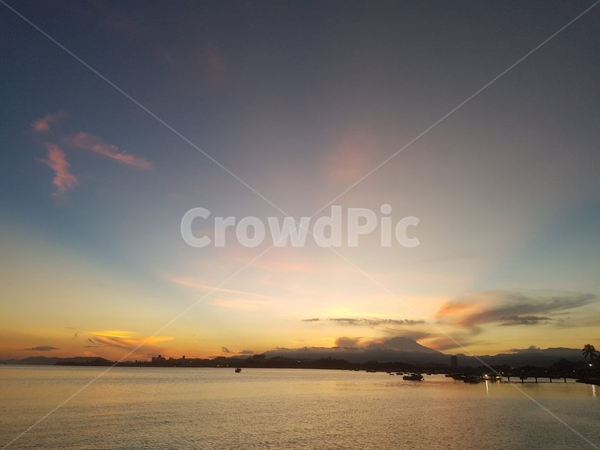 nature,자연,outdoors,옥외,황혼,dawn,하늘,sky,dusk,붉은하늘,일몰,sunset,redsky,새벽