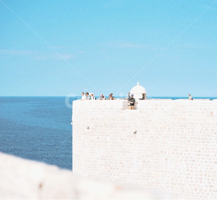 바다,두브로브니크,dubrovnik,휴가,summer,성벽투어,크로아티아,croatia,해외,외국,세계,foreign,oversea,world,사람들,대중,군중,other people,crowd,감성,sensible,feeling,색깔,색상,색채,색감,color sense,color sensitivity,feeling of color,건축물,건물외관,exterior,building,structure,architecture,construction