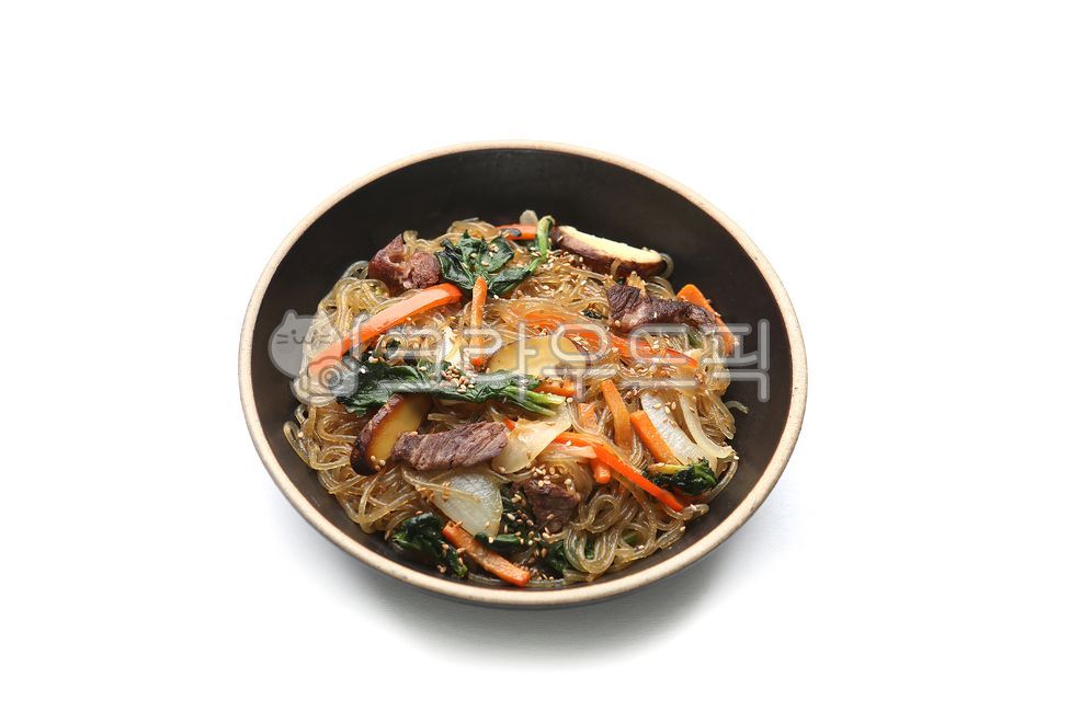 hot soup,ceremony,health,beef,noodle,Korean traditional food,bowl,Japchae,food
