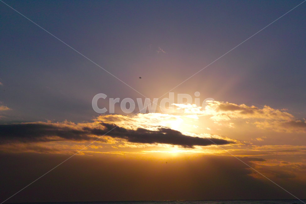 동해일출,바다일출,구름속일출,새출발,새로운각오,자연,풍경,nature,landscape,flare,플레어,light,빛,sunlight,햇빛,outdoors,옥외,sky,하늘