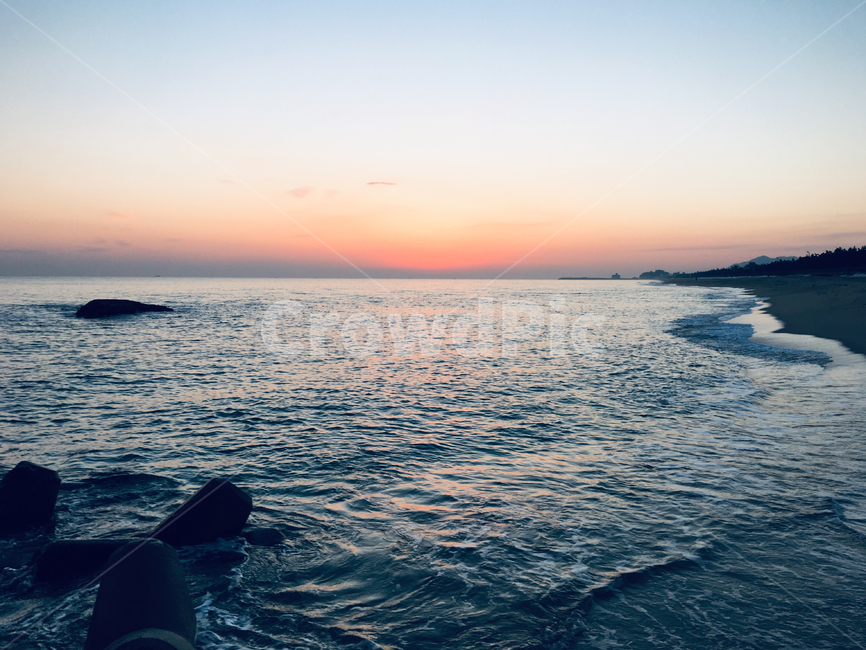 자연풍경,바다,일출,강릉,새해,동틀무렵,sea,newyear,겨울,감성,잔잔함,gangneung,새벽,sunrise,해변,beach,자연,풍경,nature,landscape,outdoors,옥외