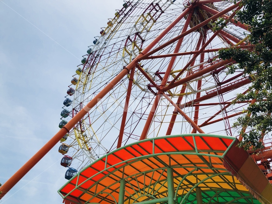 대관람차,컬러풀,하늘,관람차,무지개,놀이공원,놀이동산,놀이터,amusement park,playground