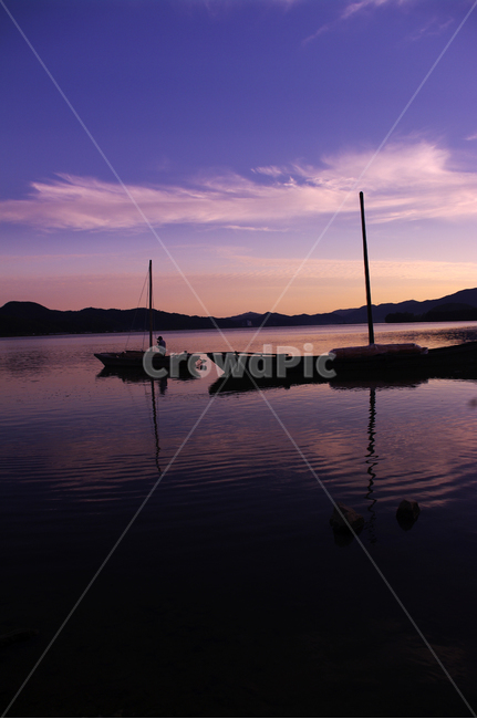 강,하늘,구름,풍경,나룻배,배,사공,노을,sunset,color,자연,풍경,nature,landscape,outdoors,옥외