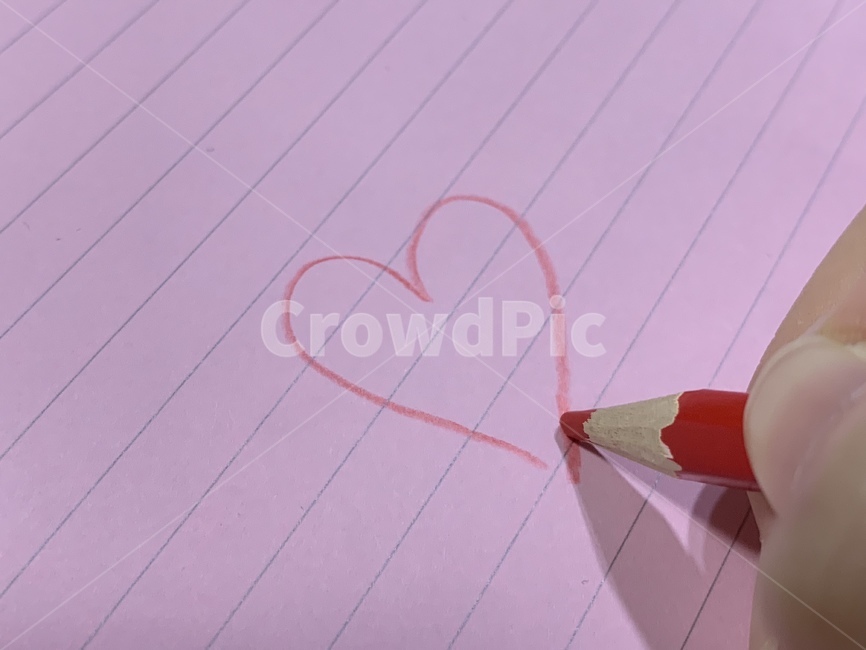 coloredpencil,연필,색연필,컬러,색,레드,빨강,빨간색,빨강색,하트,사랑,love,heart,red,색상,색깔,낙서,학용품,필기,필기도구,미술,미술도구,메모,드로잉,그림,그리기,연출,컨셉,콘셉,설정,배경,바탕,편지,편지지,노트,concept,object,note,letter,thing,matter