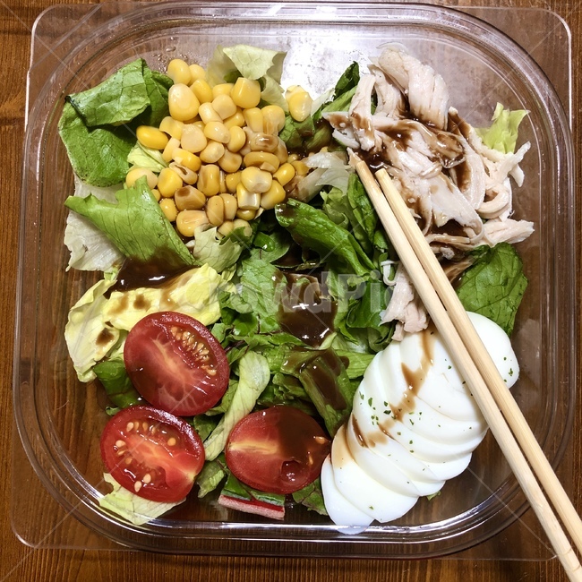 샐러드,야채,음식,토마토,옥수수,젓가락,상추,로컬푸드,건강식,식물성,건강,맛,healthy,신선,이파리,채식주의,오가닉,영양,끼니