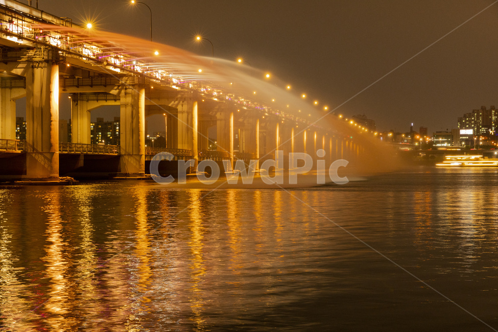 water,물,한강야경,분수쇼,반포대교분수쇼,야경,밤,풍경,nightscape,night,landscape,waterfront,워터 프론트