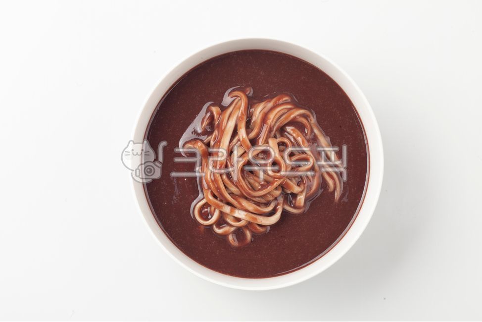 Red bean porridge,red bean kalguksu,kalguksu,traditional food,Dongji red bean porridge,cooking,food,winter,season,ingredients,noodles,noodle dishes,Korean food,Korean cuisine