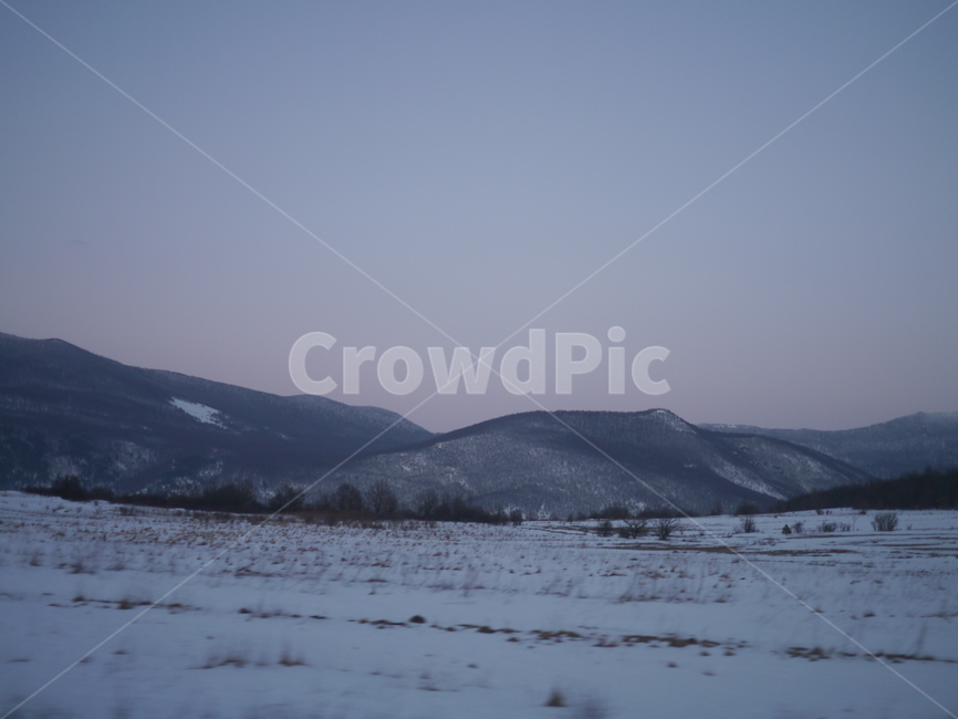 드라이브,풍경,노을,눈밭,눈,대지,들판,산맥,산,겨울,계절,winter,season