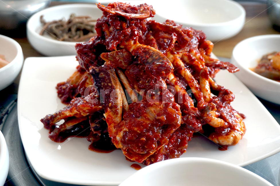 양념게장,게장,게,한식,한국음식,한국요리,반찬,식사,양념,음식,음식,식재료,요리,food,cook,meal,dishes,food reserves,수산물,해산물,fishery products,seafood,한식,한국음식,한국요리,korean food,korean dishes,korean meal,korean cook