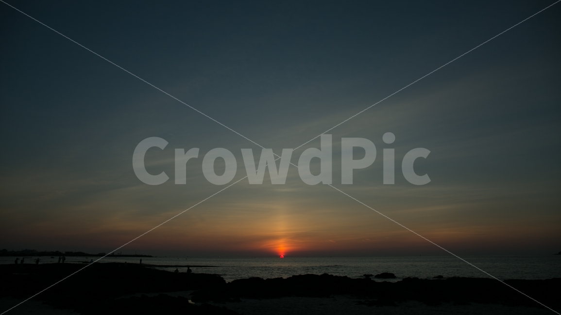 제주,제주도,제주시,한림,금능,협재,바다,해수욕장,일몰,노을,저녁,일출,여름,구름,하늘,해,빛,바위,검은색,붉은색,하늘색,파란색,태양,자연,풍경,nature,landscape,outdoors,옥외