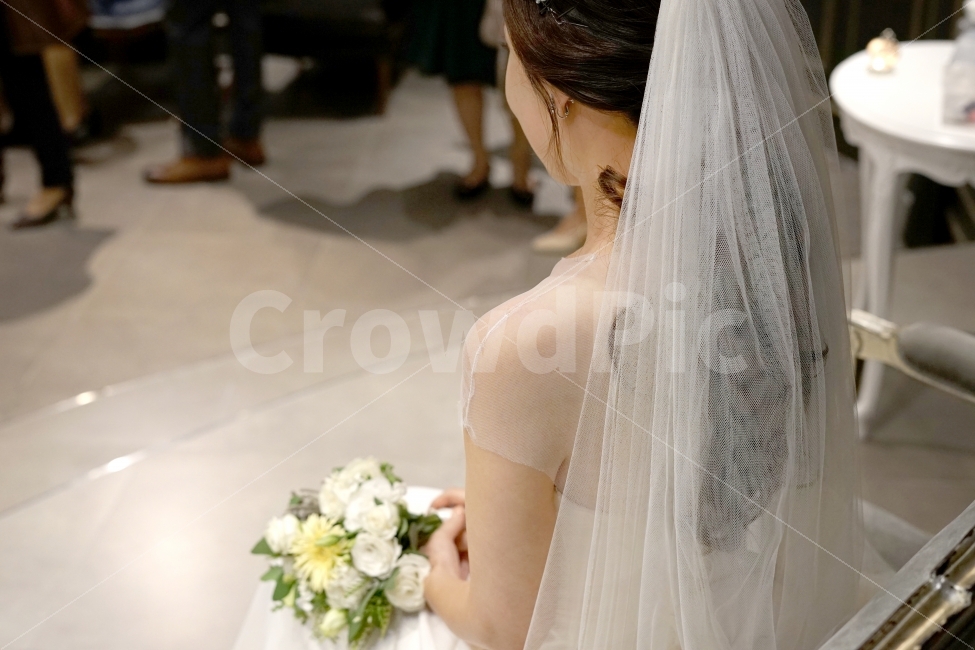신부,결혼,웨딩,웨딩드레스,부케,bride,wedding,dress,flower,기념일,축하,anniversary,congratulation,celebrate,celebration,사람,인물,인간,human,person,여성,여자,woman,female,lady,결혼,혼례,웨딩,wedding,marriage,marry,연출,컨셉,콘셉,direction,concept