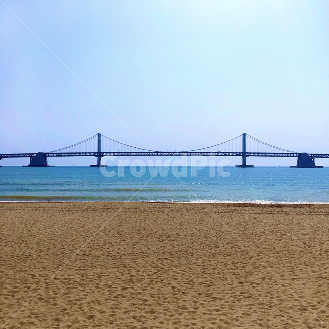 광안리,광안대교,부산,바다,모래,해변,바다,beach,sea,랜드마크,landmark,tourist attraction,한국랜드마크,한국관광지,한국명소,korea landmark,korea tourist attraction