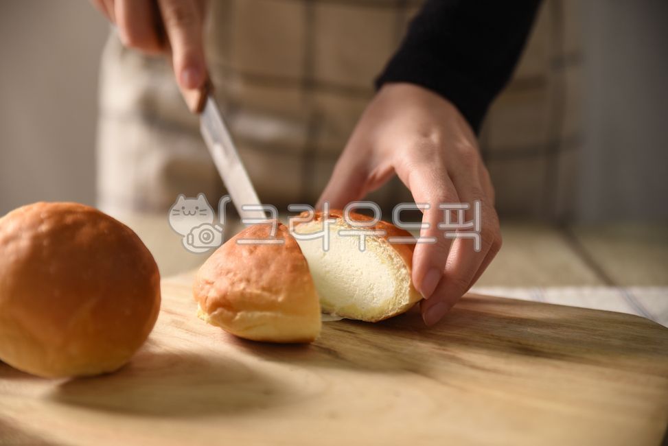 bread,bakery,snack,cream bread,cream,Cream Cheese Bread,food,creamcheese,dessert,Cream Cheese,creamcheesebread,Cream cheese dish