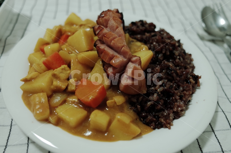 Curry,homemade,Todays side dish,health,Eating alone,food,meal,Dinner menu,cooking,home food,table