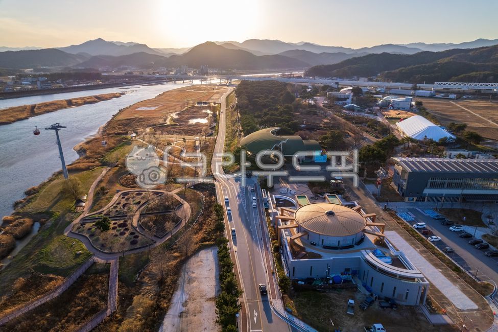 울진,왕피천,왕피천공원,공원,강,물,가을,울진군,road,도로