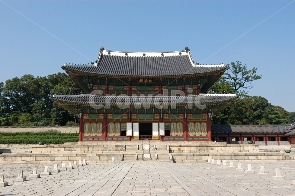 인정전,창덕궁,국보,궁,고궁,궁궐,전통,한국,한국전통,전통건축,건축,건축물,전통건축물,서울,명소,명승지,관광지,여행,여행지,문화재,품계석,마당,바닥,한옥,한국전통,한국문화,korean traditional,korean culture,랜드마크,landmark,tourist attraction,한국랜드마크,한국관광지,한국명소,korea landmark,korea tourist attraction