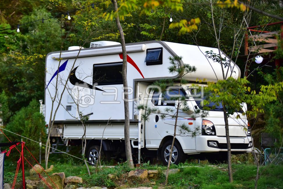 카라반,카라반트레일러,트레일러,캠핑트레일러,캠핑,캠핑카,야외,아웃도어,힐링,릴렉스,자연,휴가,휴식,자유,활동,모험,차,숙박,야외숙박,포터,포터개조,포터캠핑카,healing,relaxing,relax,outdoor,camping,campingcar,transportation,vehicle,truck,여행,휴가,traveling,vacation,trip